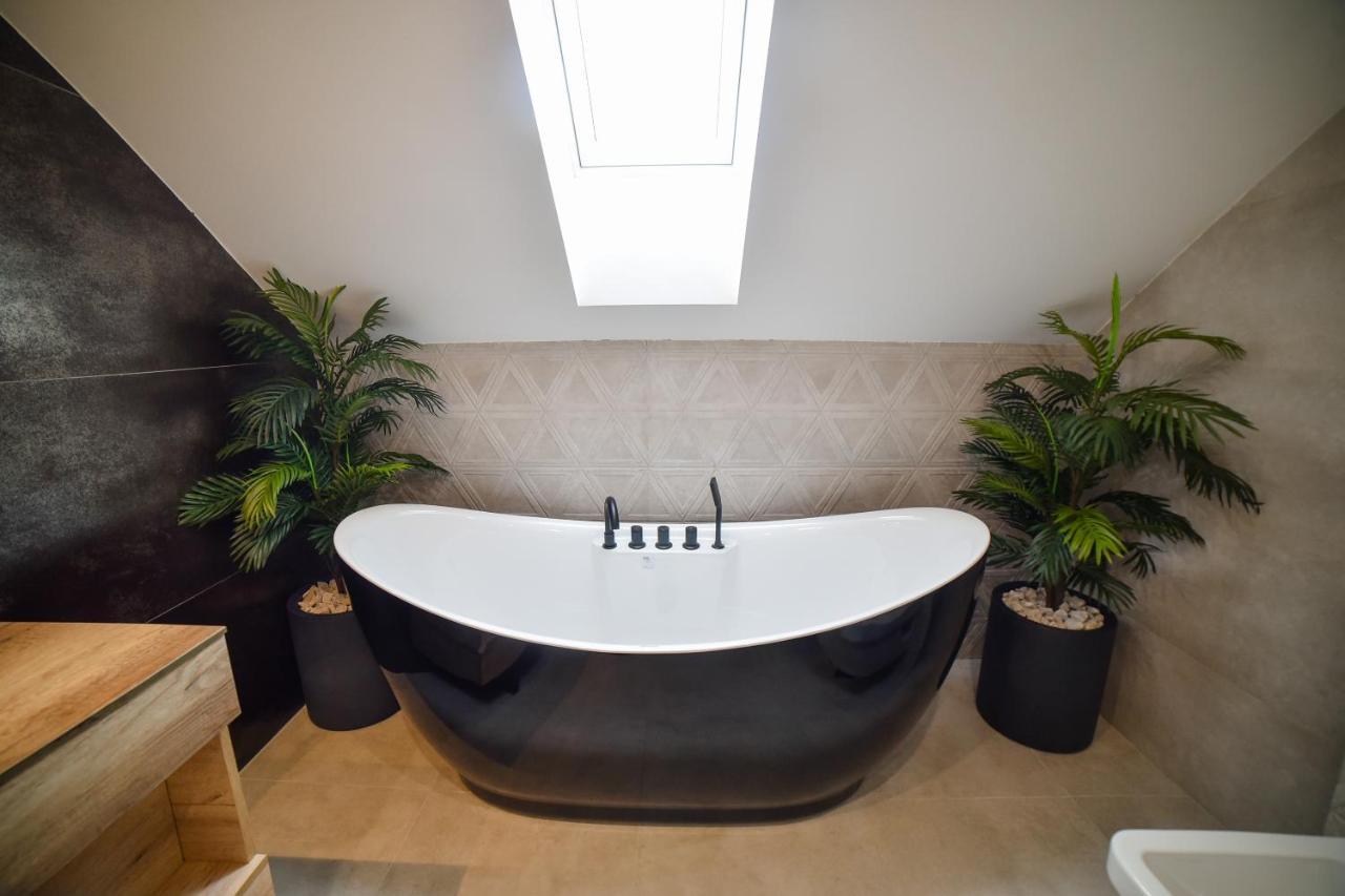 Relax&Spa Aria ซลาตีบอร์ ภายนอก รูปภาพ
